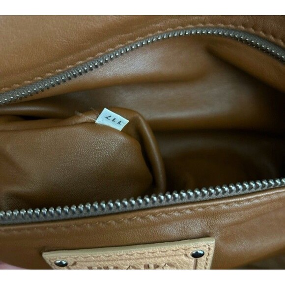 Prada Genuine Leather Shoulder/Handbag In Camel Zip Closure With Lock Luxury - Picture 6 of 16